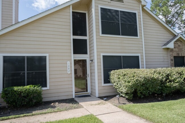 Photo - 1482 Gemini St