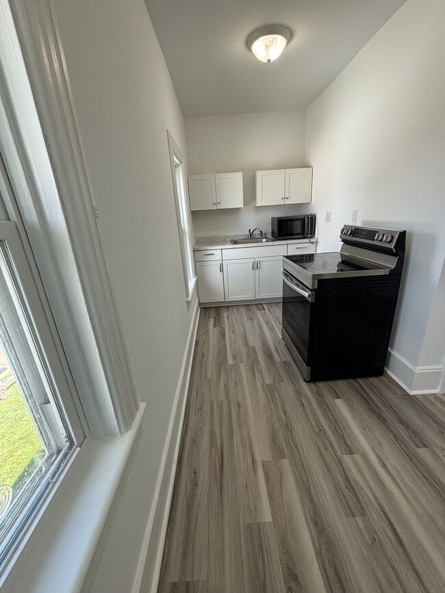 Photo - 718 Aetna St Unit 718 Aetna