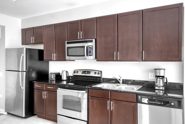 Photo - 198 N Wells St