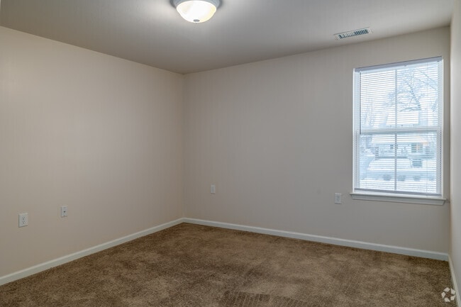 2BD, 1BA - 858SF - Primary Bedroom - ABBINGTON AT THE PARK