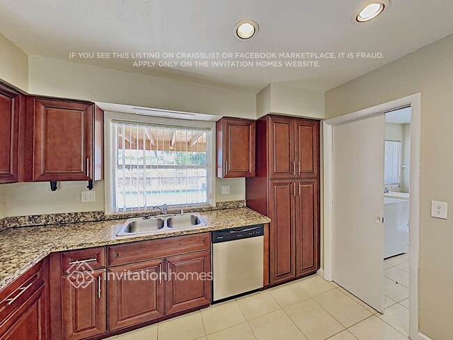 Photo - 4200 Hayes St