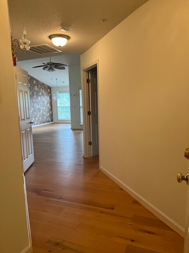 Photo - 5003 Bass Chapel Rd Unidad 3B