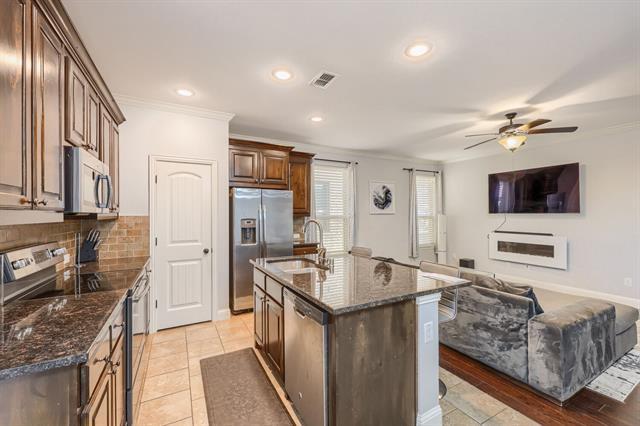 Photo - 5035 Venecia Way