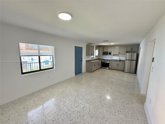 Photo - 180 NE 57th St Unit 16