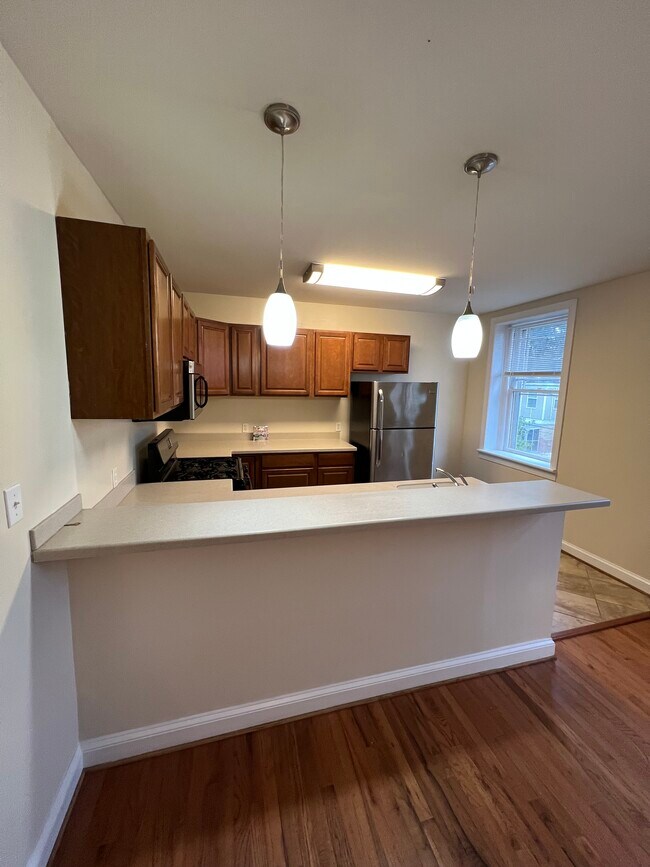 Photo - 112 N Arthur Ashe Blvd Apartments Unit 1A