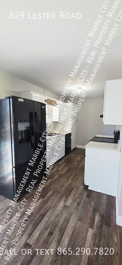 Photo - 829 Lester Rd