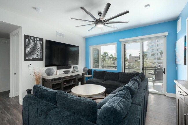 Photo - 3131 N Central Ave Unit 4011