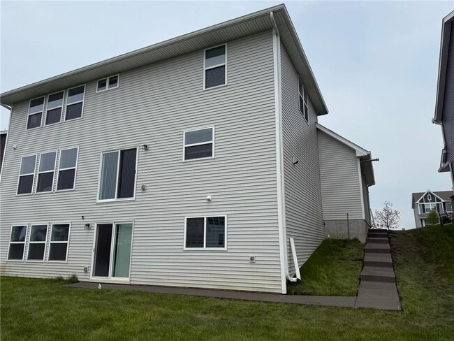 Building Photo - 11305 83rd Ln NE Rental