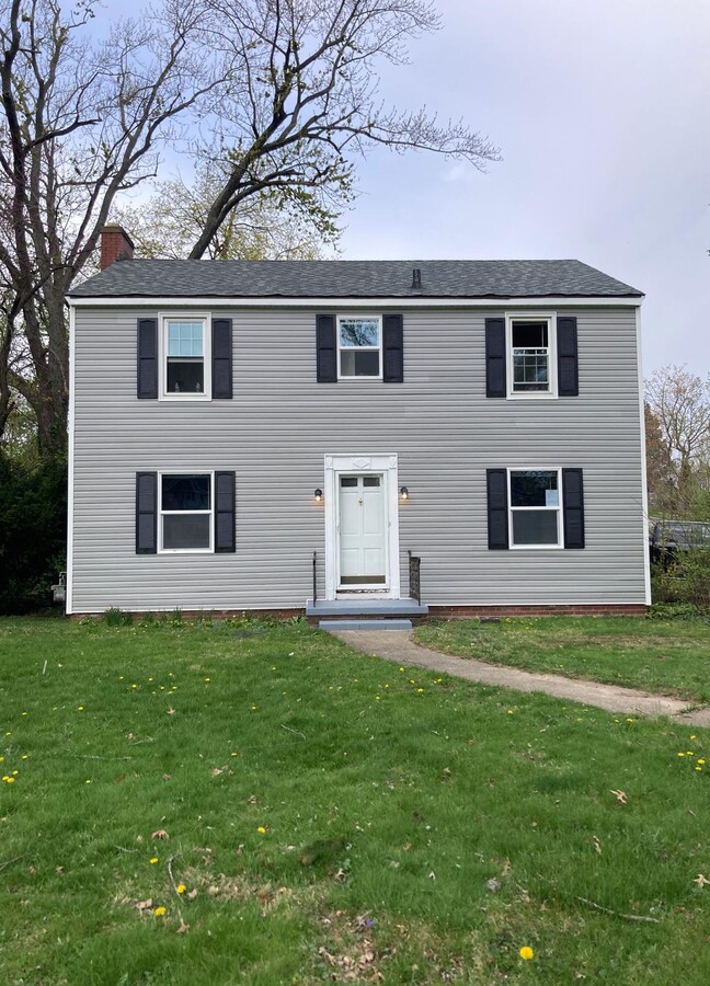 Photo - 2505 S Twyckenham Dr Casa