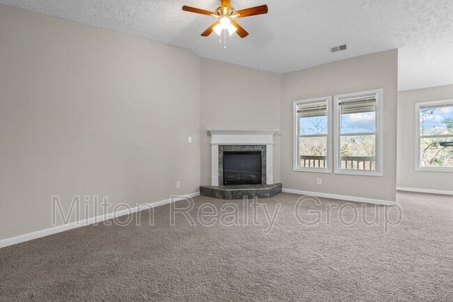 Photo - 6748 Willowbrook Dr Unit #9