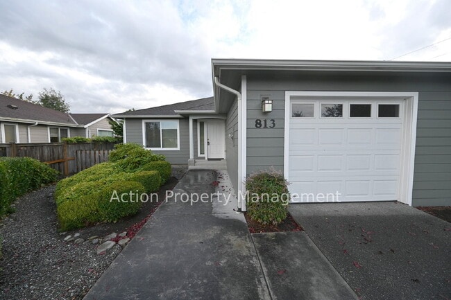 Photo - 2 bed, 2 bath, 1 car garage in a 4-plex, in Sequim