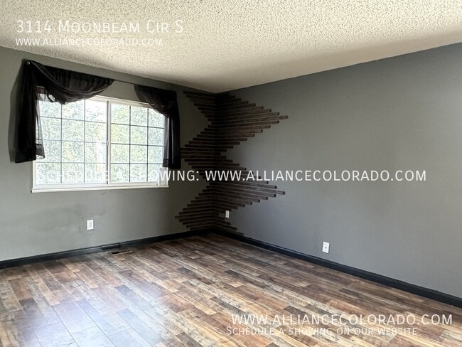 Photo - 3114 Moonbeam Cir S