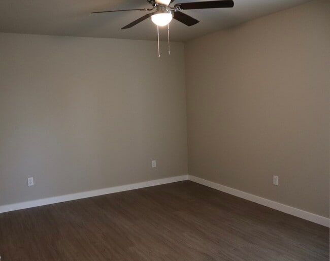 Photo - 712 Xavier St