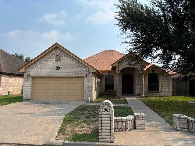 Photo - 3412 Geranium Ave House