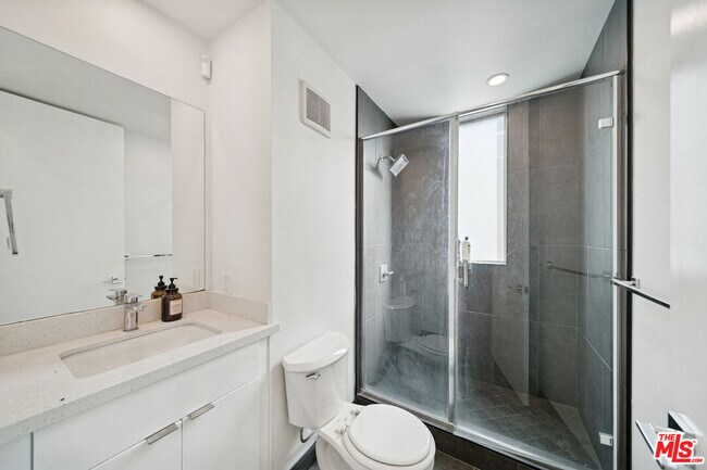 Photo - 4523 St Elmo Dr Unit 1/2