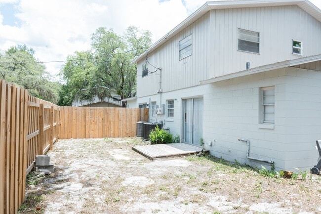 162 Moyses Rd