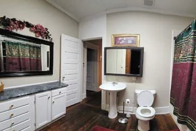 Photo - 224 Greene St