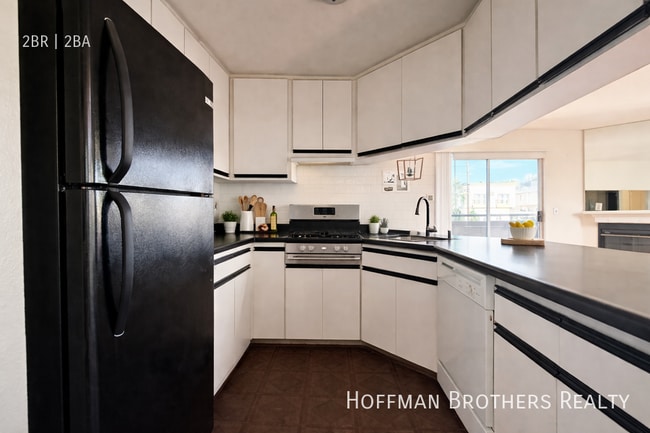 Photo - 7349 Balboa Blvd Unit 1