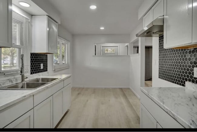 Photo - 3608 Providence St