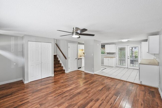Photo - 4317 Twin Pines Dr