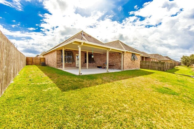 Photo - 173 Laverne Dr