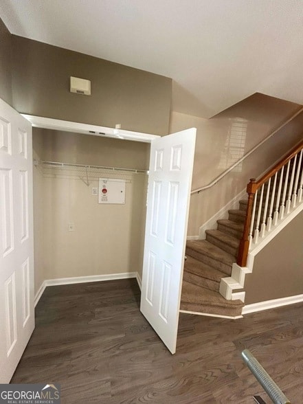 Photo - 1008 Prestwyck Ct