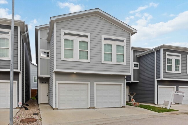 Building Photo - 4938 Paradigm Ln