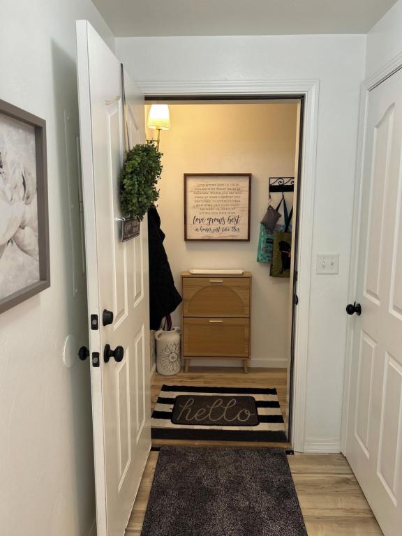 Photo - 421 N 10th St