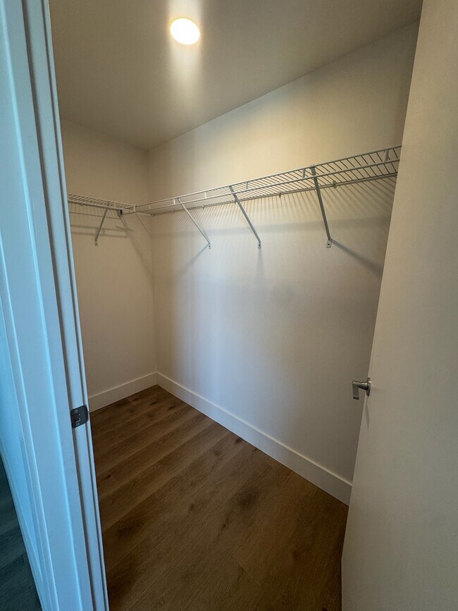 Photo - 2459 Fillmore St Unit 2