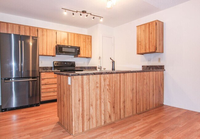 Photo - 2 Bedroom 2 Bath Condo in Montana Terrace Unidad 11G