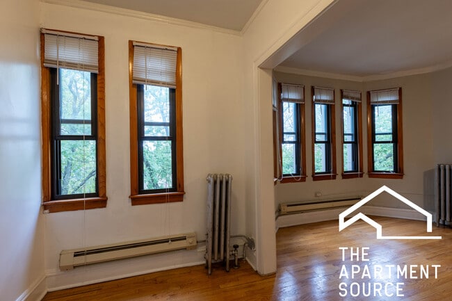 Photo - 4631 N Paulina St Unit 109