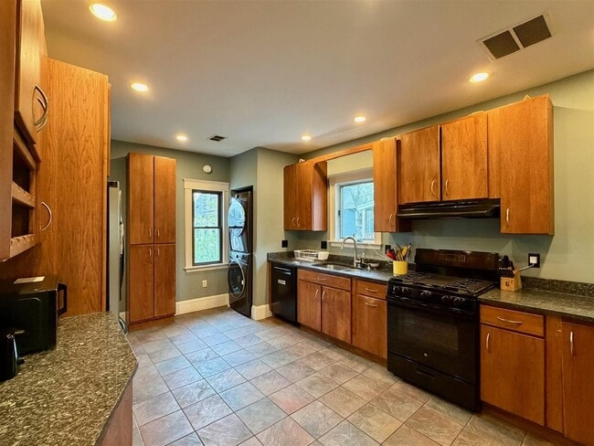 Photo - 21 Chetwynd Rd Unidad 1