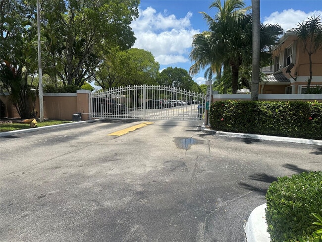 Photo - 3263 NW 44th St