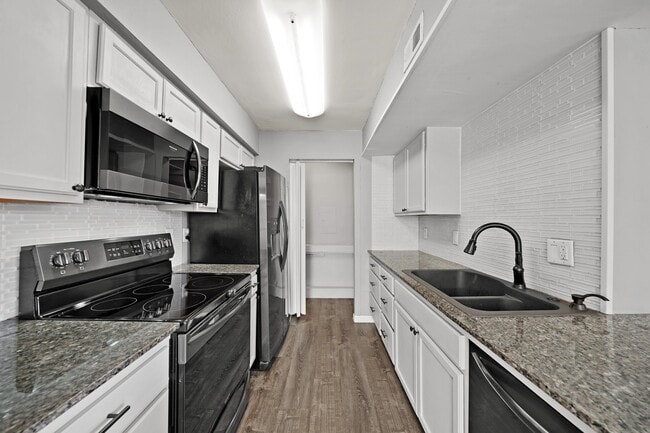 Photo - 260 El Dorado Blvd Unit 608