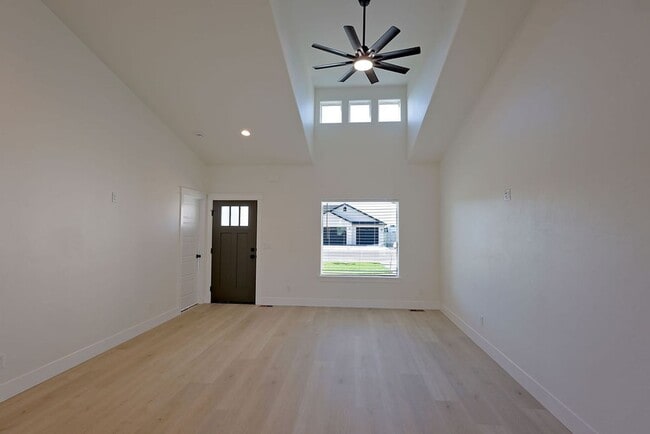 Photo - Kimberly - Single Family Home
