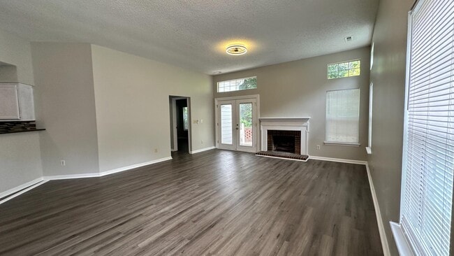 Photo - 4807 Pennant Pl
