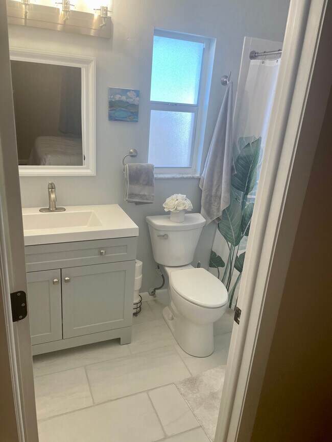 Photo - 110 42nd Ave N