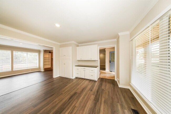 Photo - 3325 Robin Ridge Rd