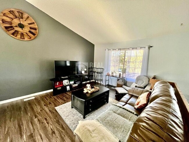 Photo - 5435 Country Heights Dr