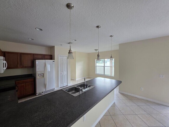 Photo - 442 Mulberry Ct
