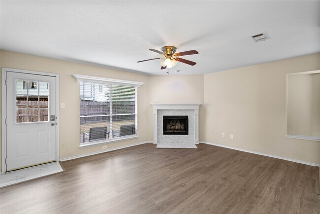 Photo - 3422 Keygate Dr