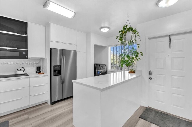 Photo - 9525 Weldon Cir Unit H305