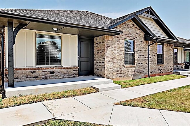 Building Photo - 11523 Keystone Cir Rental