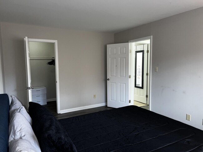 Photo - 1281 Schaub Dr