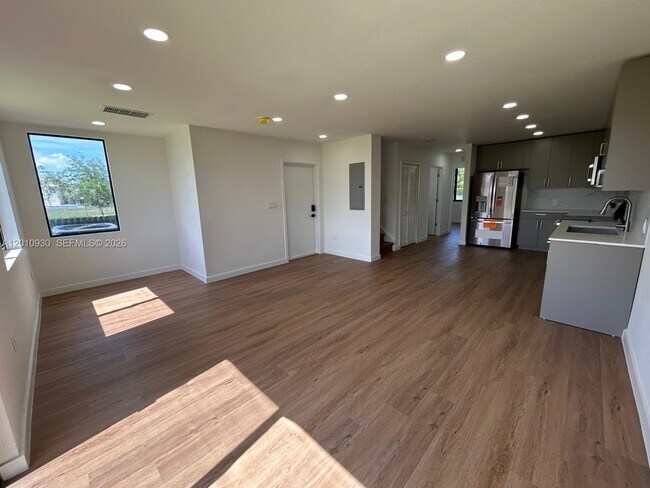 Photo - 19440 SW 125th Ave