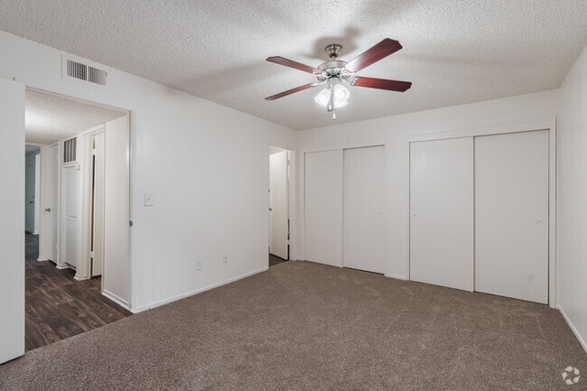 2BR, 1BA - 950SF - Primary Bedroom - Cedar Oaks