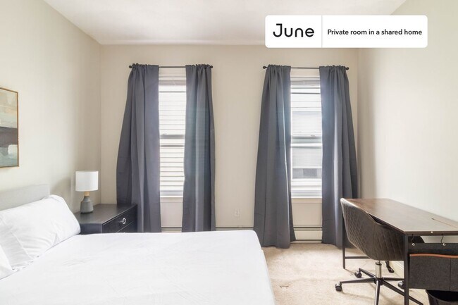 Photo - Room in Shared 3 bed/1 bath home Unit B