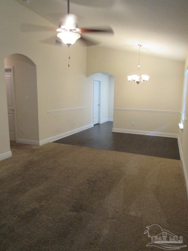 Photo - 279 Cottage View Dr