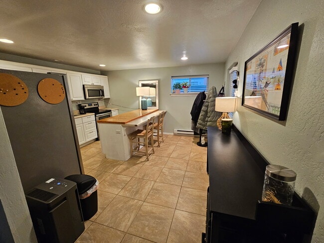 Photo - 1623 E Mullan Ave