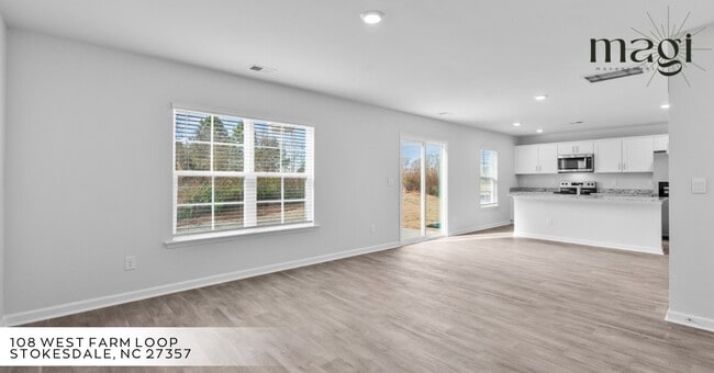 Photo - 108 W Farm Lp